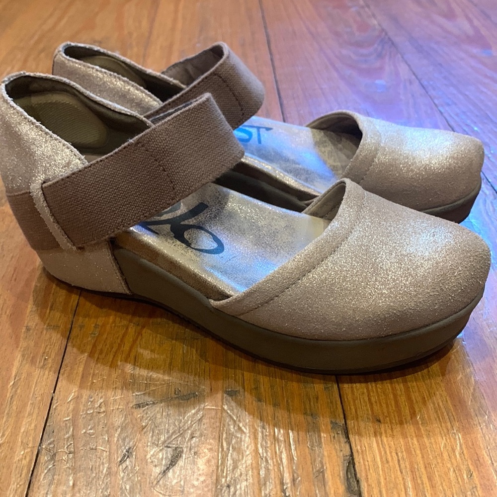 OTBT Wander out closed toe